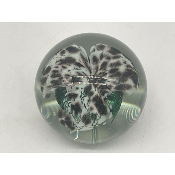 Hand Blown Glass Paperweight by The Glass Eye 1985 Etched Signed Floral Interior - Picture 10 of 16
